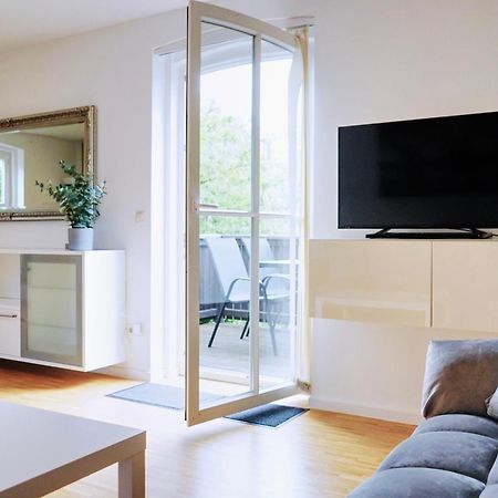 Stilvolles Apartment In Stadtnaehe-Parkplatz- 4 Personen- Balkon Wolfsburg Exteriör bild